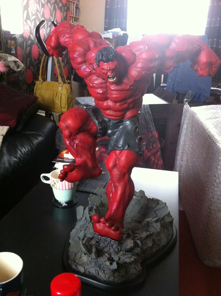 red hulk comiquette