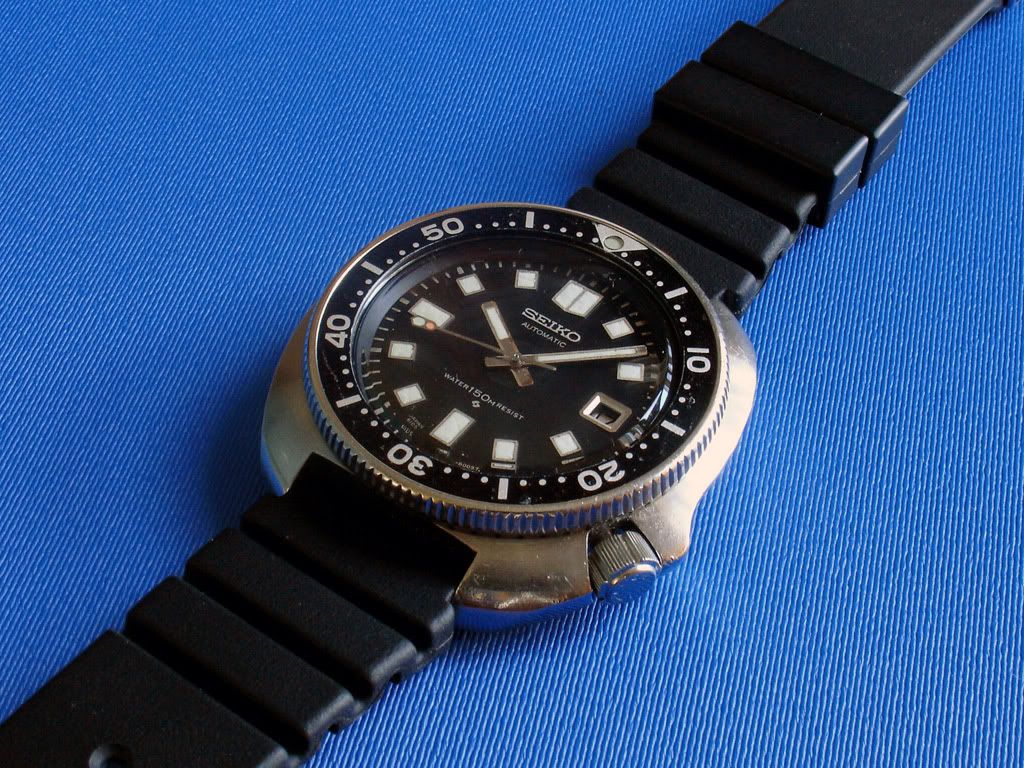 Seiko6105-8119_04.jpg