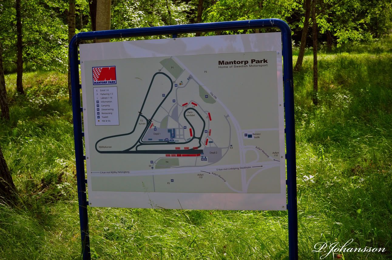 http://i600.photobucket.com/albums/tt90/ponka88/Gatebil%20Mantorp%202010/_DSC0342copy.jpg